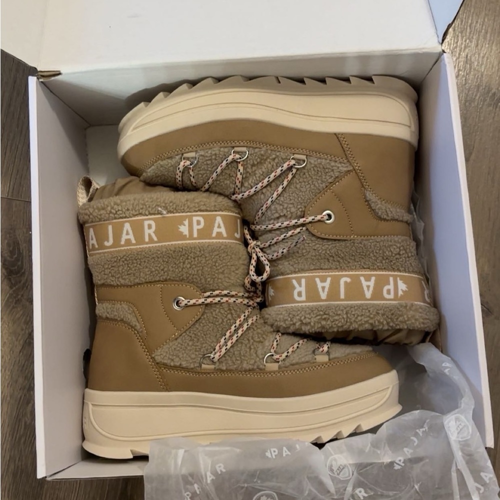 New Pajar Waterproof Galaxy Lama Winter Boots in Tan